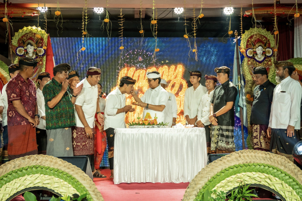 Sekda Adi Arnawa Hadiri HUT Ke-51 ST Swakerta Banjar Badung, Gulingan